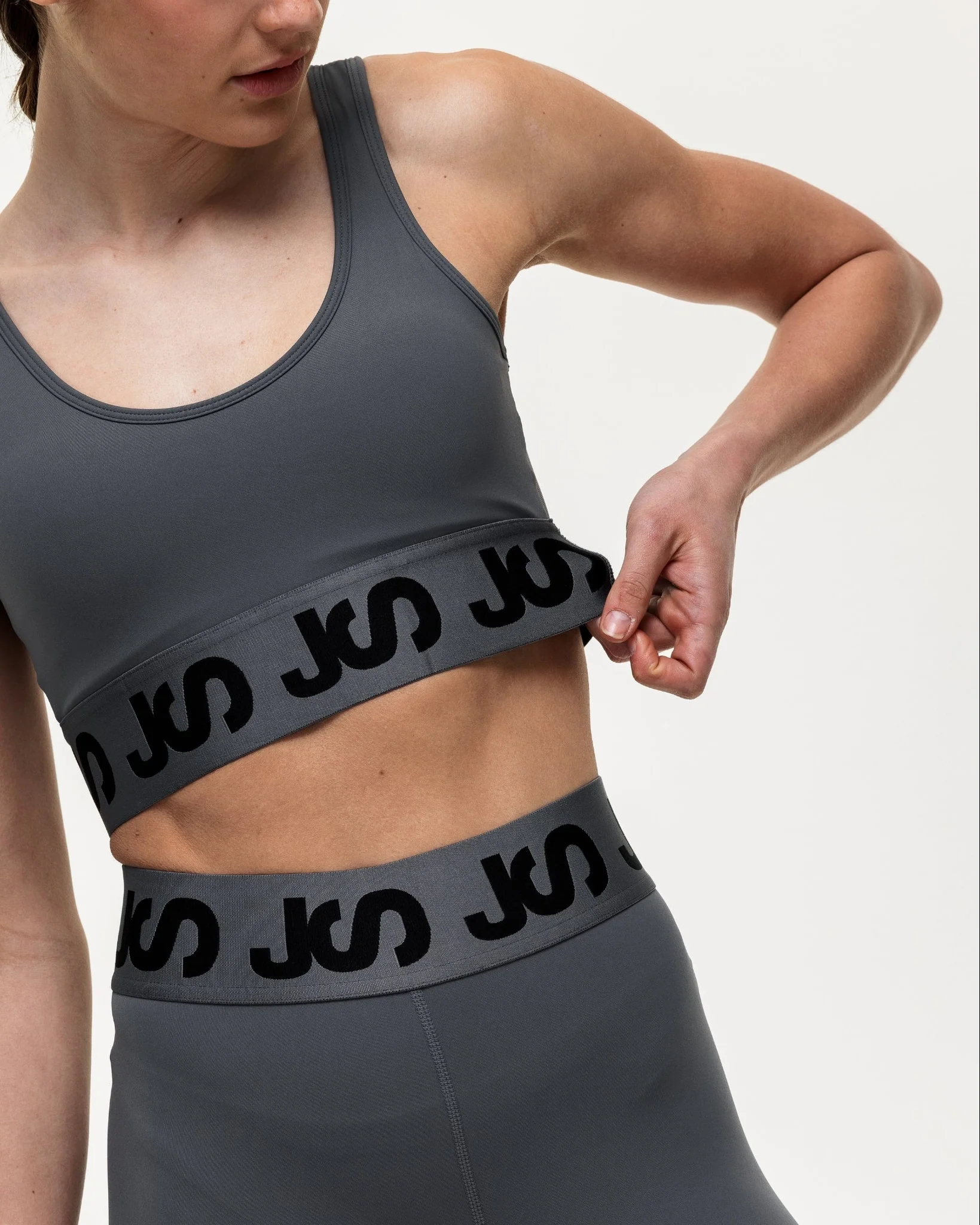 Airflow Medium Support Bra - Slate/Black - Image 3
