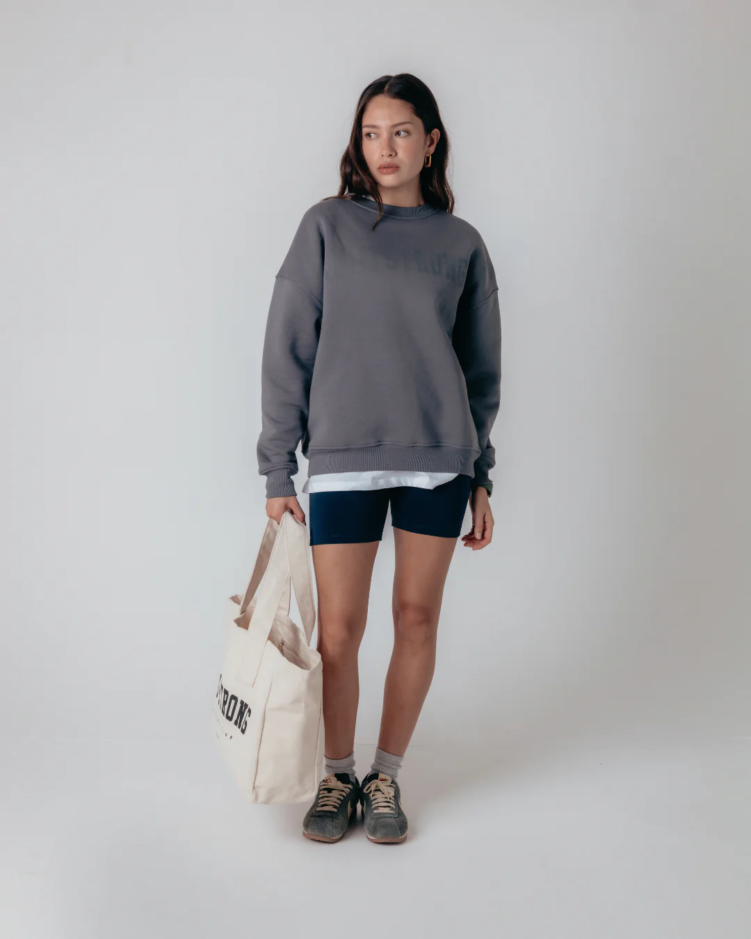 Essentials Oversized Crew - Graphite - Image 8