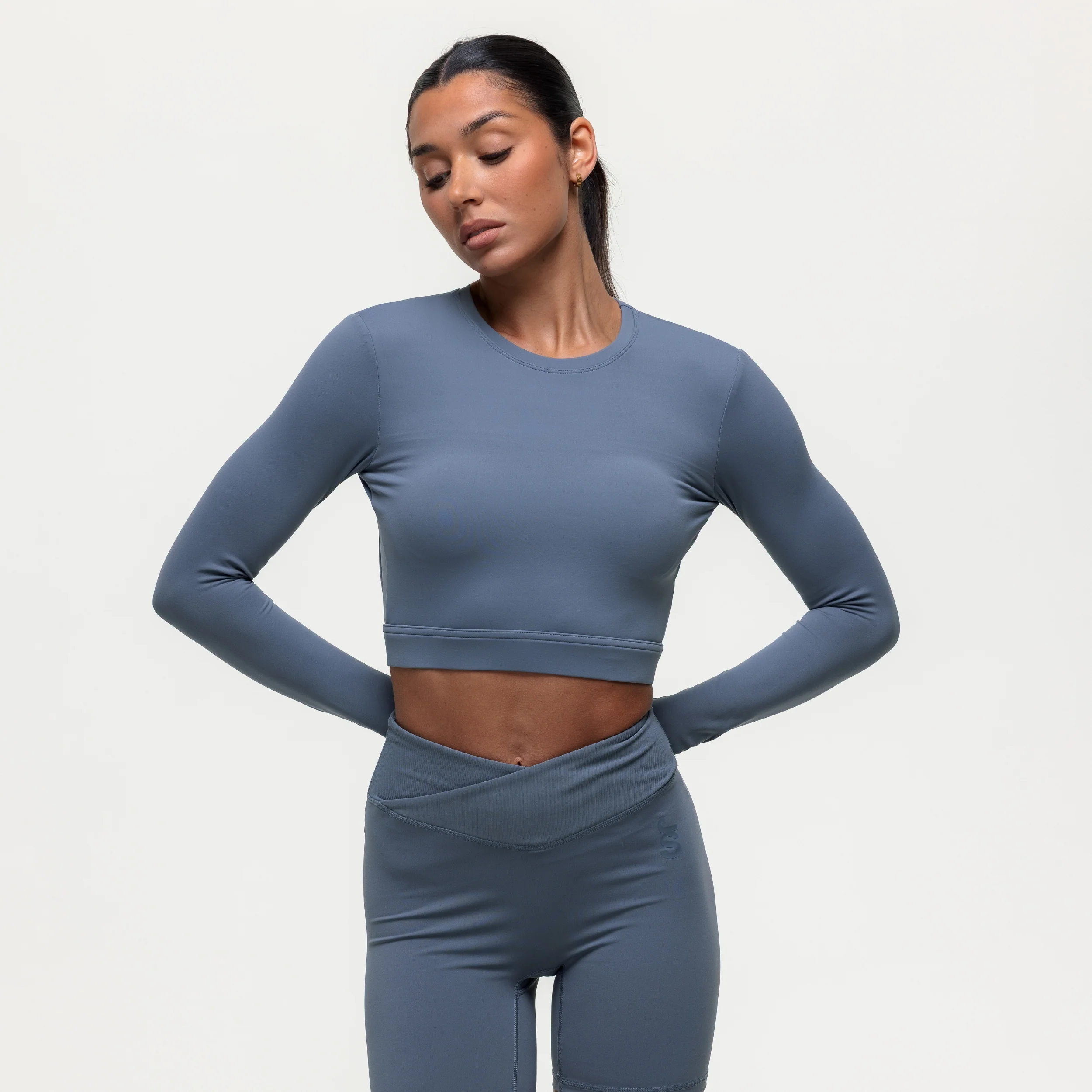 Karma Long Sleeve Crop Top - Graphite - Image 4