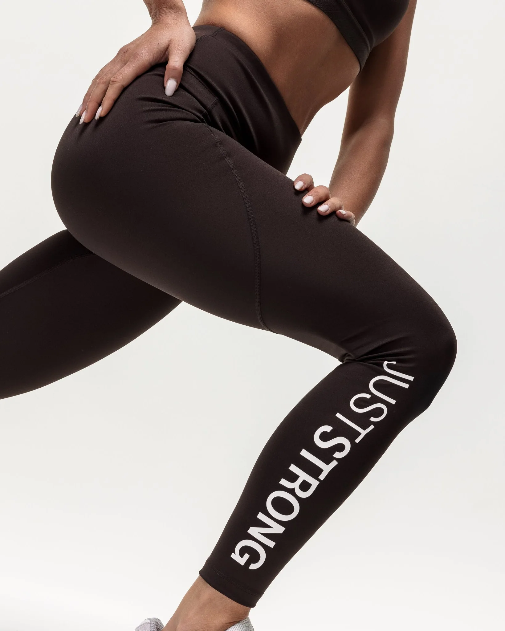 Motion Essential Leggings - Cocoa - Image 5