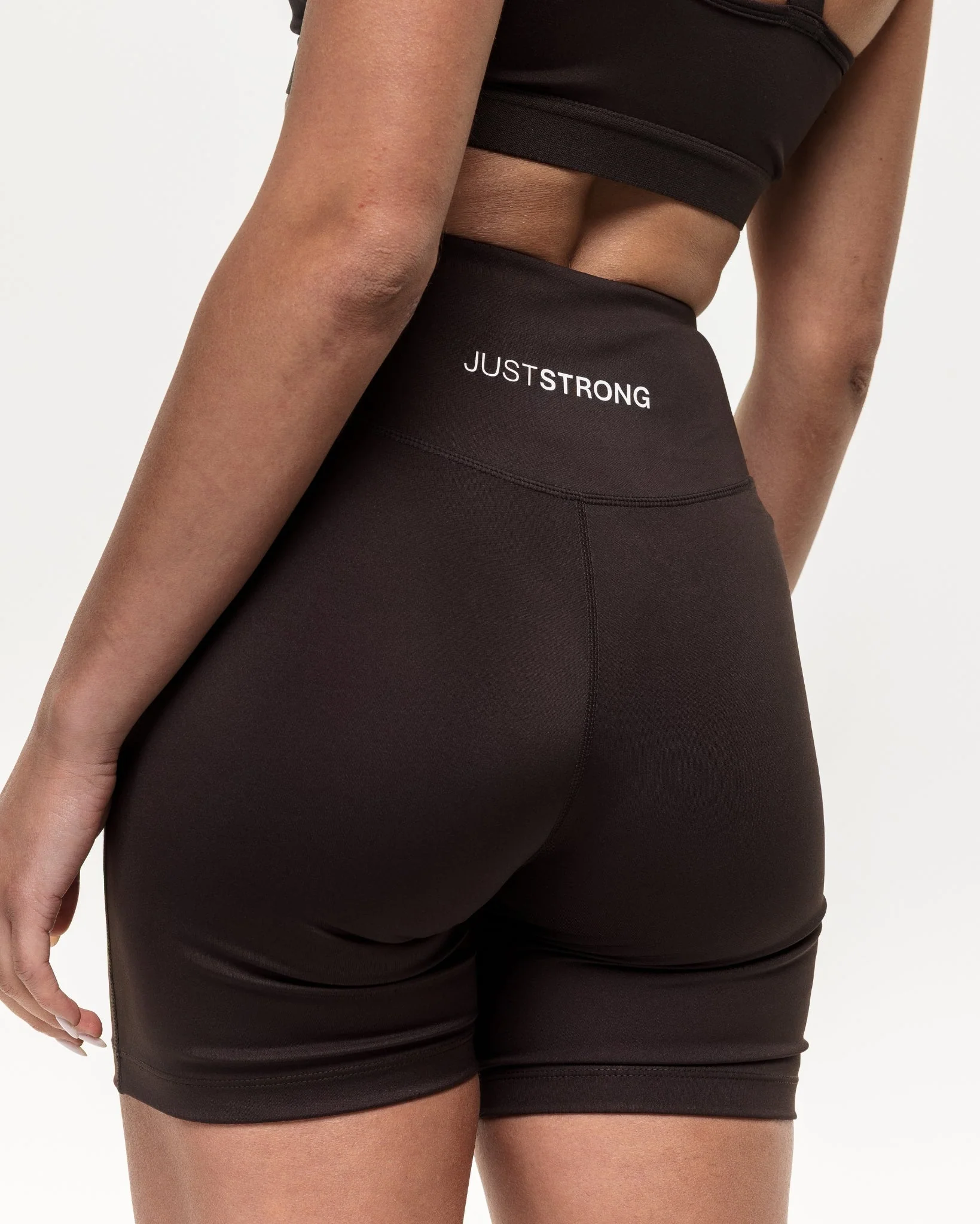 Motion High Rise Biker Shorts - Cocoa - Image 4